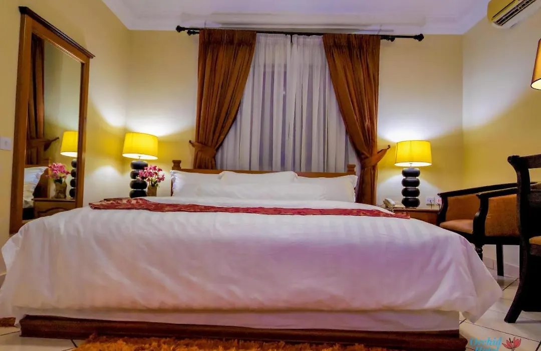 Oak Plaza Hotel East Legon-1